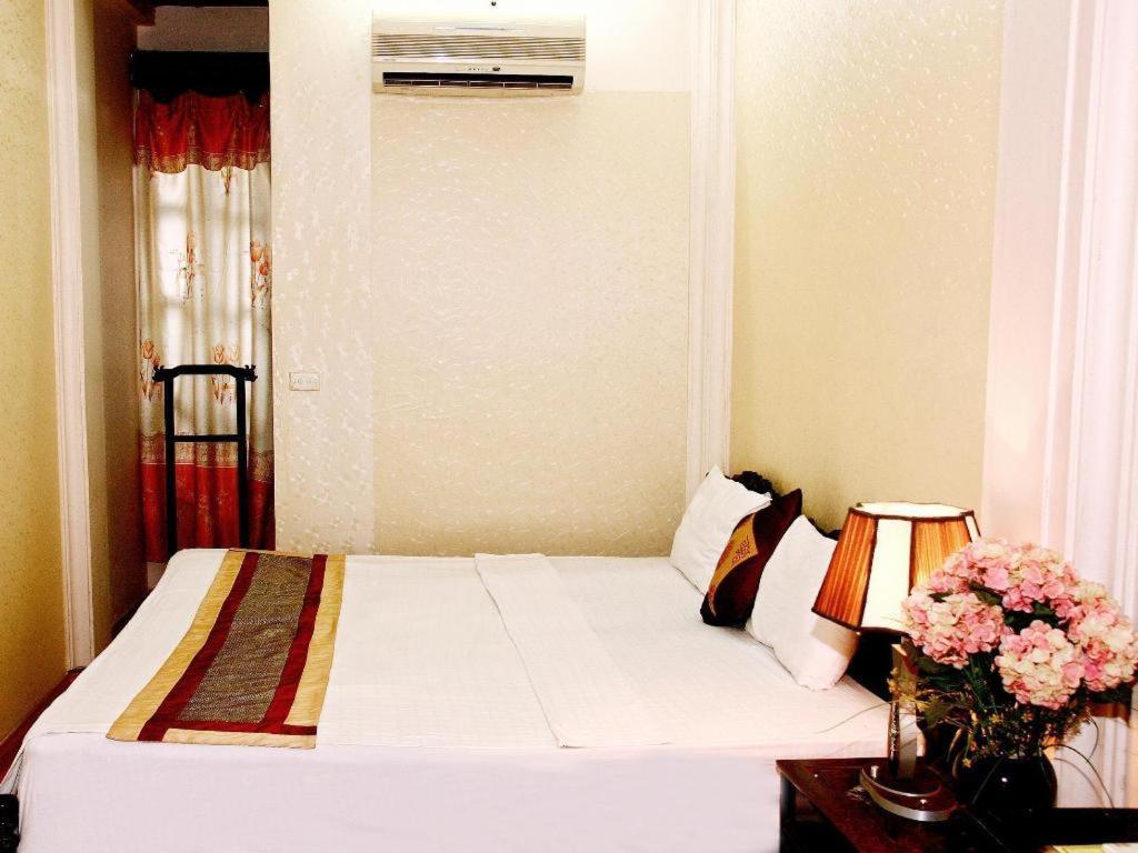 Kangaroo Hostel Hanoi Exterior foto