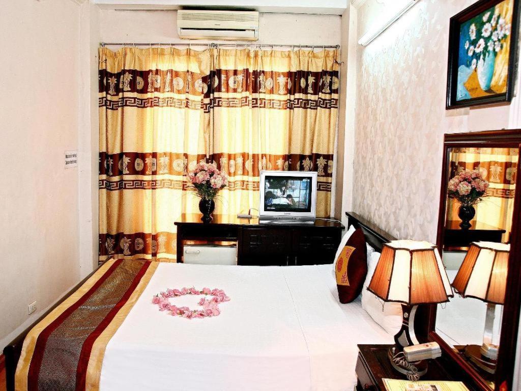 Kangaroo Hostel Hanoi Exterior foto
